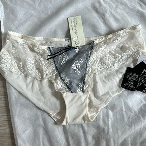 Panty NWT navy cream